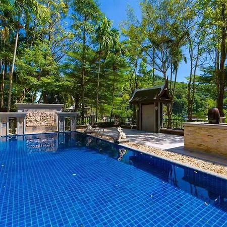 Classic Thai Style Cozy Villa Pool Garden Patong Buitenkant foto