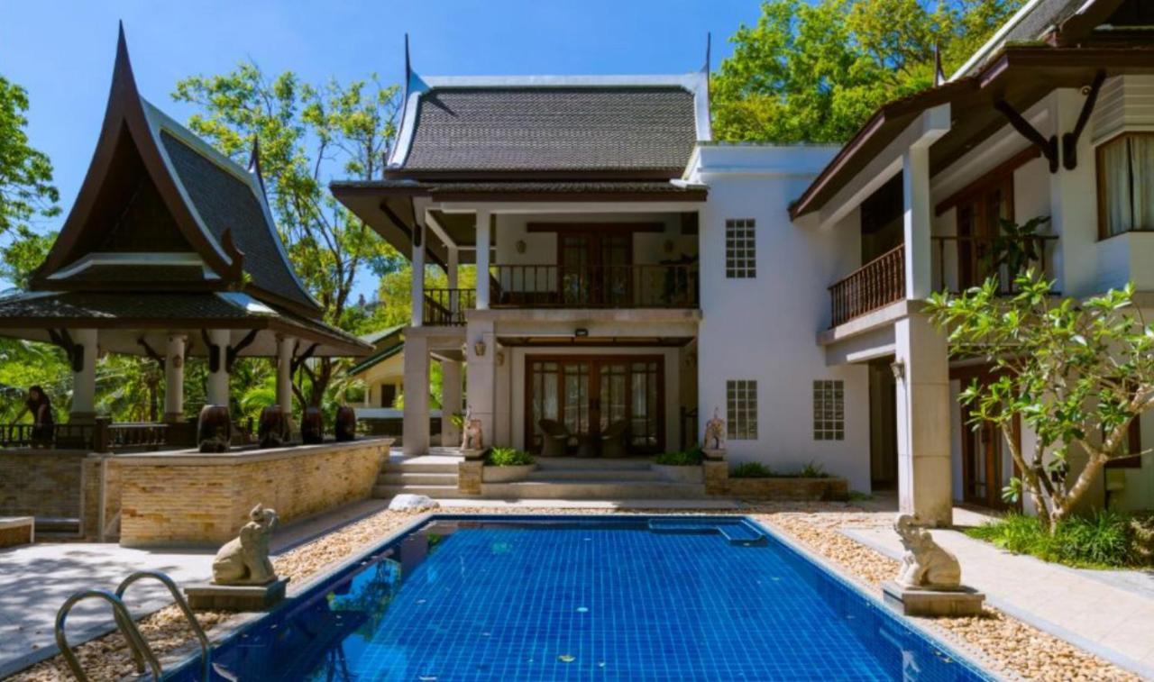 Classic Thai Style Cozy Villa Pool Garden Patong Buitenkant foto